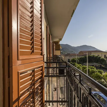 Casa Gioiosa - Tutto A Un Passo