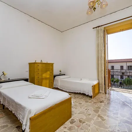 Casa Gioiosa - Tutto A Un Passo Apartment Gioiosa Marea