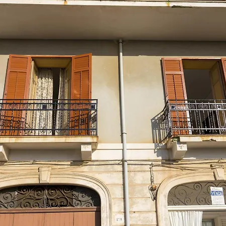 Casa Gioiosa - Tutto A Un Passo Lägenhet *