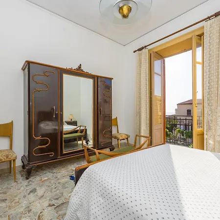 Casa Gioiosa - Tutto A Un Passo Lägenhet